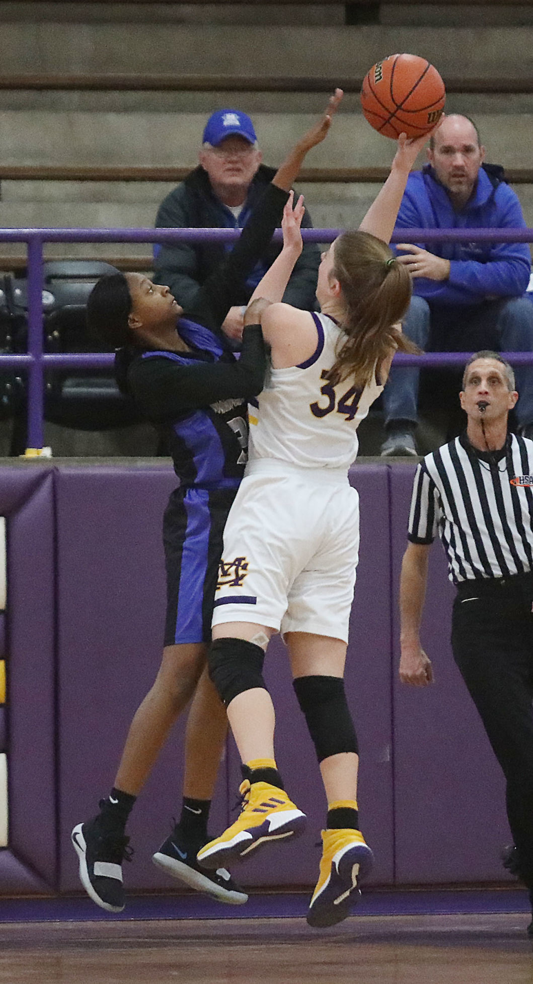 MacArthur vs Civic Memorial girls basketball 15 2.18.19.jpg
